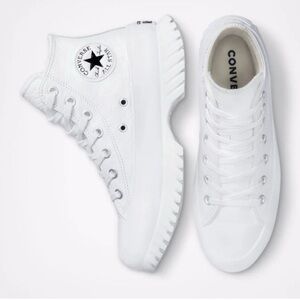 NWOT- Converse Unisex ‘Chuck Taylor All Star Hi Lugged 2.0’ Leather Sneaker